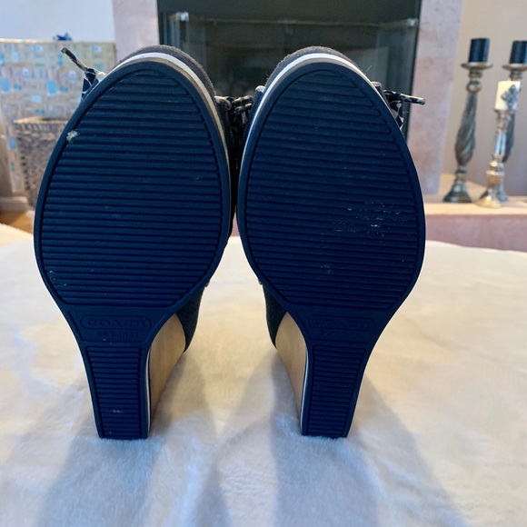 Navy Coach Wedges with Bows - Picture 8 of 11